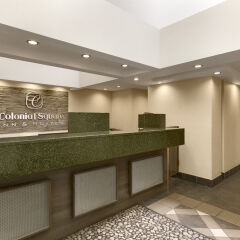 Отель Colonial Square Inn & Suites интерьер отеля фото 2