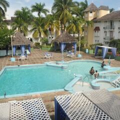 Апартаменты Palm View Apartment At Sandcastles бассейн фото 3