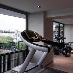 Отель Pullman Paris Tour Eiffel фитнесс-зал