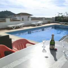 Отель Villa In Blanes - 104831 By Mo Rentals Бланес бассейн