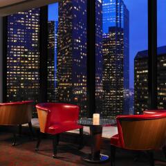 Отель The Westin Bonaventure Hotel & Suites США, Лос-Анджелес - отзывы, цены и фото номеров - забронировать отель The Westin Bonaventure Hotel & Suites онлайн гостиничный бар