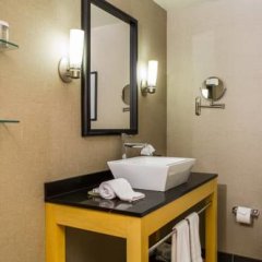 Cambria Hotel Akron - Canton Airport in Uniontown, United States of America from 166$, photos, reviews - zenhotels.com bathroom