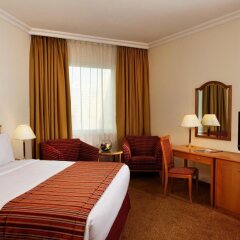 Отель Swiss-Belhotel Sharjah ОАЭ, Шарджа - отзывы, цены и фото номеров - забронировать отель Swiss-Belhotel Sharjah онлайн комната для гостей