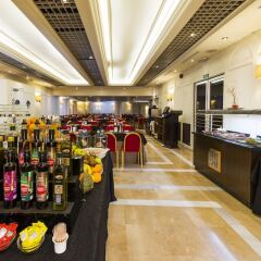 Granada Center Hotel развлечения