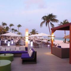 Отель Bucuti & Tara Beach Resort - Adults Only гостиничный бар