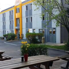 Отель Premiere Classe Montreuil