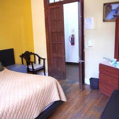 Hostel Amigo Мехико комната для гостей фото 5