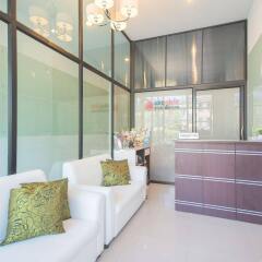 Апартаменты Grande Elegance Serviced Apartment спортивное сооружение