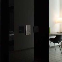 DoubleTree by Hilton Hotel Lisbon - Fontana Park сейф в номере