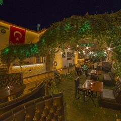 Ados Hotel Чешме фото 2