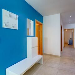 Отель Stunning Seafront Lux Apt wt Pool, Upmarket Area Мальта, Слима - отзывы, цены и фото номеров - забронировать отель Stunning Seafront Lux Apt wt Pool, Upmarket Area онлайн интерьер отеля