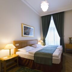 Отель Grandhotel AMBASSADOR - Národní Dum Чехия, Карловы Вары - 1 отзыв об отеле, цены и фото номеров - забронировать отель Grandhotel AMBASSADOR - Národní Dum онлайн комната для гостей фото 3
