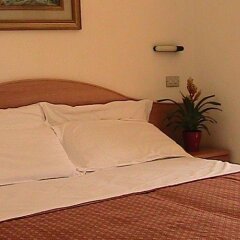 Hotel Universo Римини комната для гостей фото 2