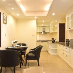 Отель LK Royal Suite Pattaya Таиланд, Паттайя - 1 отзыв об отеле, цены и фото номеров - забронировать отель LK Royal Suite Pattaya онлайн в номере