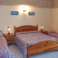 Отель San Antonio Guest House Мунксар комната для гостей фото 4
