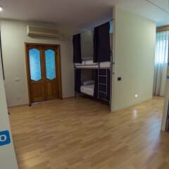 ART Hostel & Apartments Тирана удобства в номере