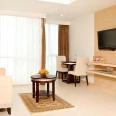 Отель Adelphi Grande Sukhumvit комната для гостей фото 5