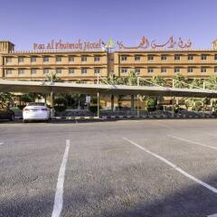 Отель Ras Al Khaimah Hotel ОАЭ, Рас-эль-Хайма - 2 отзыва об отеле, цены и фото номеров - забронировать отель Ras Al Khaimah Hotel онлайн парковка
