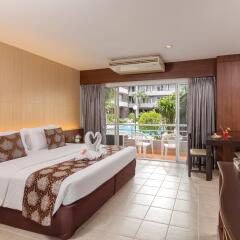 Отель The Holiday Resort комната для гостей