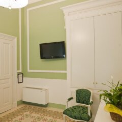 Отель Palazzo Lombardo Италия, Флоренция - 1 отзыв об отеле, цены и фото номеров - забронировать отель Palazzo Lombardo онлайн удобства в номере фото 2