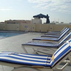 Royal Ascot Hotel бассейн фото 3