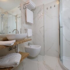 Wellness & Family Hotel Veronza Карано ванная