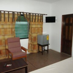 Отель Eden Lodge Гана, Мори - отзывы, цены и фото номеров - забронировать отель Eden Lodge онлайн комната для гостей фото 3