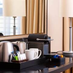 Отель Courtyard by Marriott Санкт-Петербург Пушкин удобства в номере фото 2