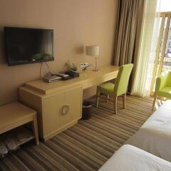 5 Yue Hotel Yichun Mingyue Mountain Branch удобства в номере