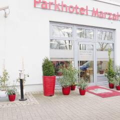 Отель Parkhotel Marzahn