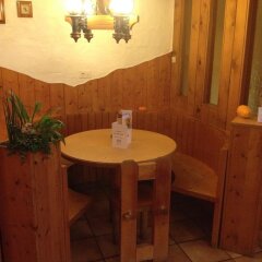 Отель Auberge au Petit Vélan питание