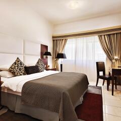 Golden Sands Hotel Sharjah 4* Апартаменты фото 3