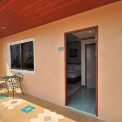 Отель Baan Phil Guesthouse балкон