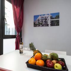 Апартаменты Via Augusta Apartments в номере
