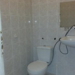 Отель Hostel Shura Болгария, София - отзывы, цены и фото номеров - забронировать отель Hostel Shura онлайн ванная
