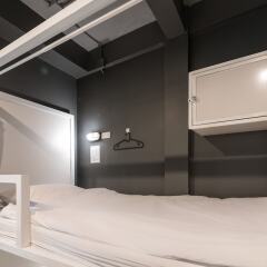 The Cocoon Hostel Бангкок удобства в номере