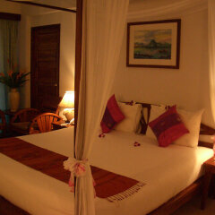 Отель Aonang Buri Resort сейф в номере