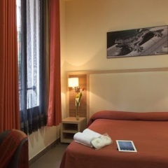 Отель Residencia Erasmus Gracia Стандартный номер с различными типами кроватей фото 11