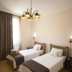 Отель Log Inn Boutique Тбилиси комната для гостей фото 2