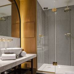 Hotel Vernet - Paris Champs Elysées сауна