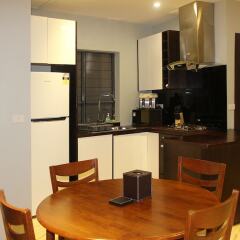 Апартаменты Greystone Apartments 02 в номере