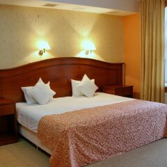 Premier Hotel Shafran комната для гостей