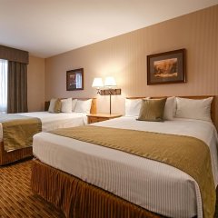 Отель BEST WESTERN Holiday Hills США, Пеоа - отзывы, цены и фото номеров - забронировать отель BEST WESTERN Holiday Hills онлайн комната для гостей