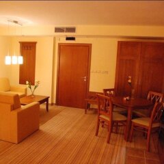 Hotel Narcis Банско комната для гостей