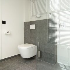 Отель JOZ suites in centre of Amsterdam Нидерланды, Амстердам - отзывы, цены и фото номеров - забронировать отель JOZ suites in centre of Amsterdam онлайн ванная фото 2