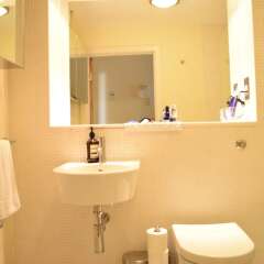 Отель 1 Bedroom Flat in Shoreditch With Private Patio Великобритания, Лондон - отзывы, цены и фото номеров - забронировать отель 1 Bedroom Flat in Shoreditch With Private Patio онлайн ванная