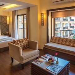Отель Deltin Suites Индия, Нерул - отзывы, цены и фото номеров - забронировать отель Deltin Suites онлайн комната для гостей фото 4