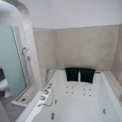 Отель Corrado Caldera Apartments Греция, Остров Санторини - отзывы, цены и фото номеров - забронировать отель Corrado Caldera Apartments онлайн спа