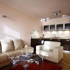 Отель Old Town Apartments Piwna Польша, Варшава - отзывы, цены и фото номеров - забронировать отель Old Town Apartments Piwna онлайн комната для гостей фото 2