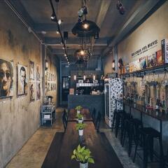 Our Secret Base - Hostel Бангкок интерьер отеля